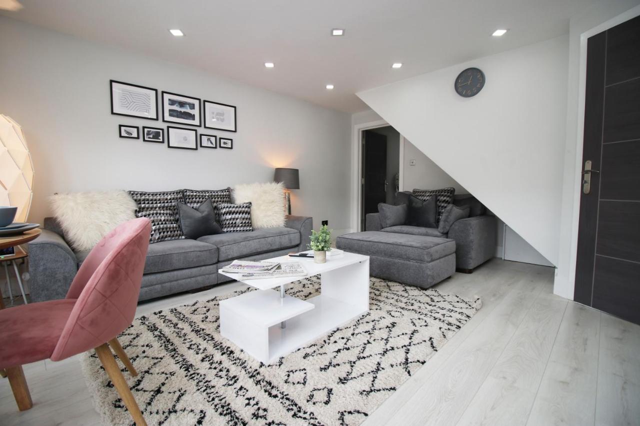 New 2 Bed Comfort - Functional - Secure - Private Cardiff Zewnętrze zdjęcie