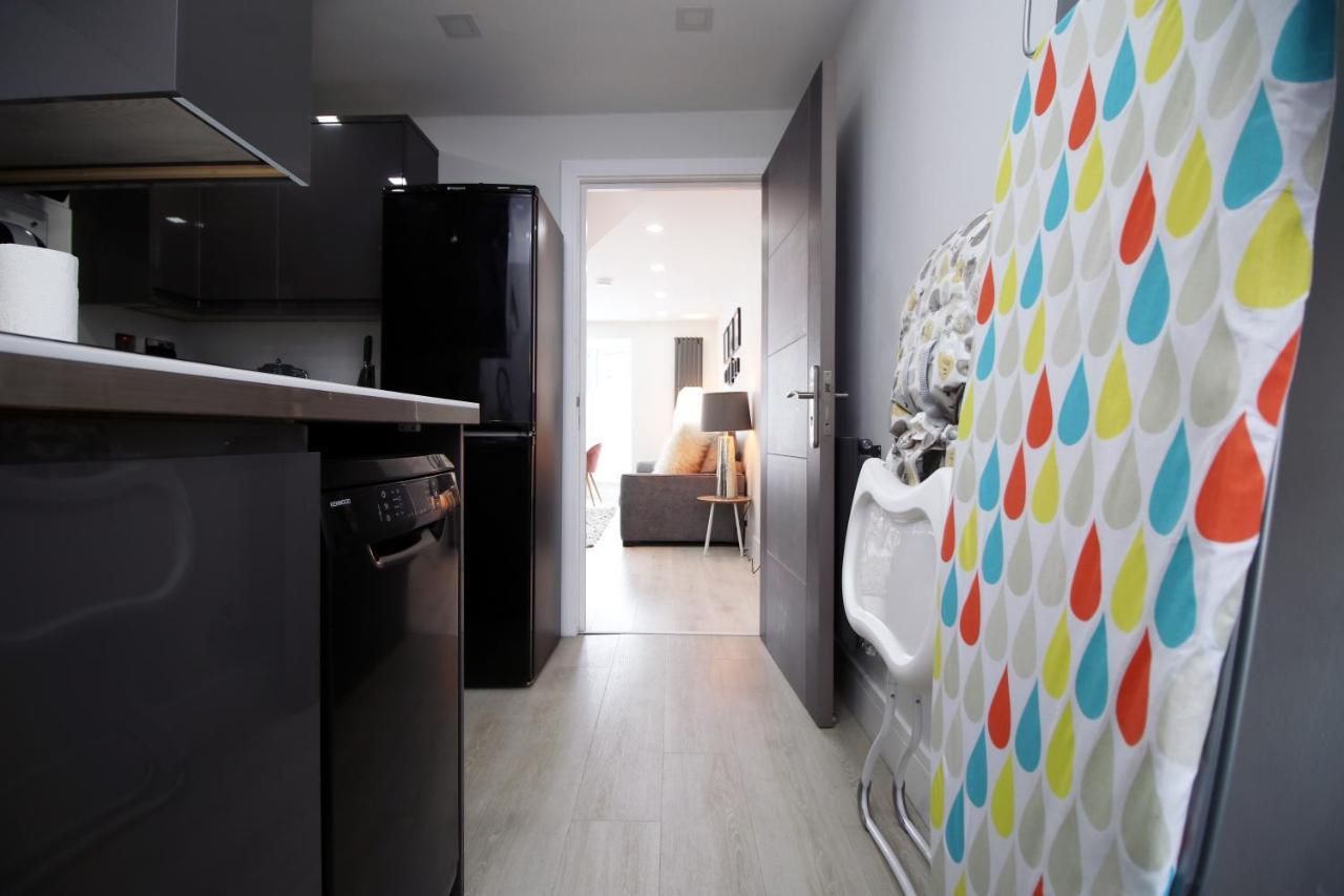 New 2 Bed Comfort - Functional - Secure - Private Cardiff Zewnętrze zdjęcie