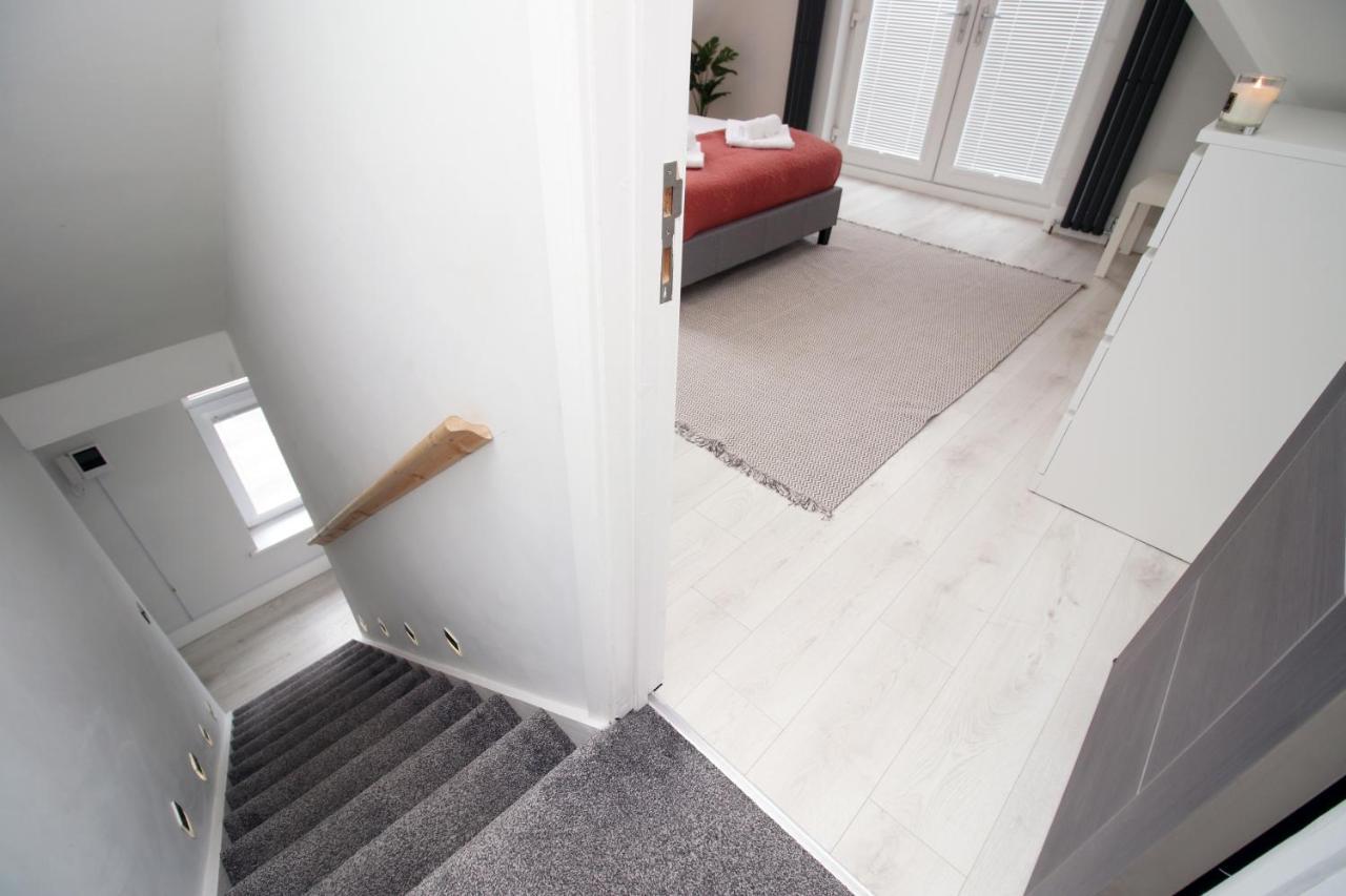 New 2 Bed Comfort - Functional - Secure - Private Cardiff Zewnętrze zdjęcie