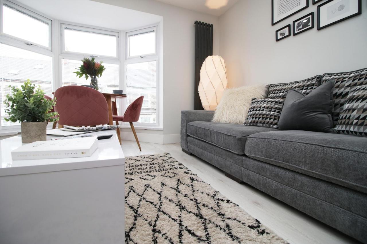 New 2 Bed Comfort - Functional - Secure - Private Cardiff Zewnętrze zdjęcie