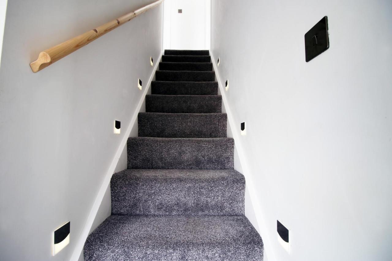 New 2 Bed Comfort - Functional - Secure - Private Cardiff Zewnętrze zdjęcie
